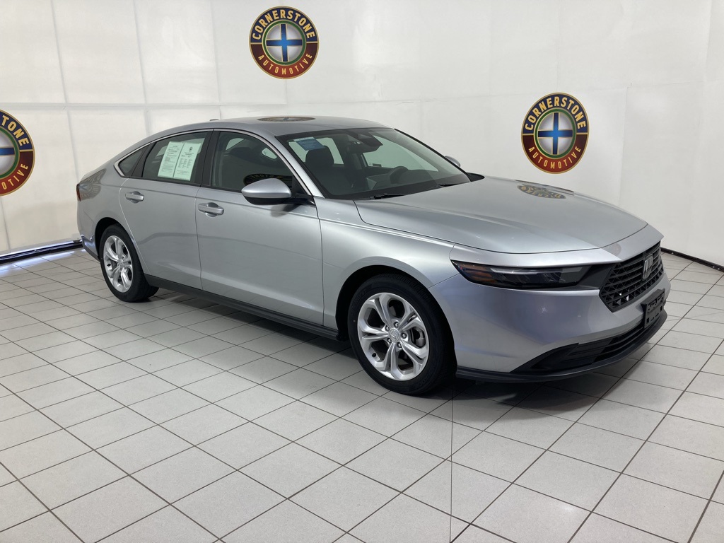 2024 Honda Accord LX photo 5
