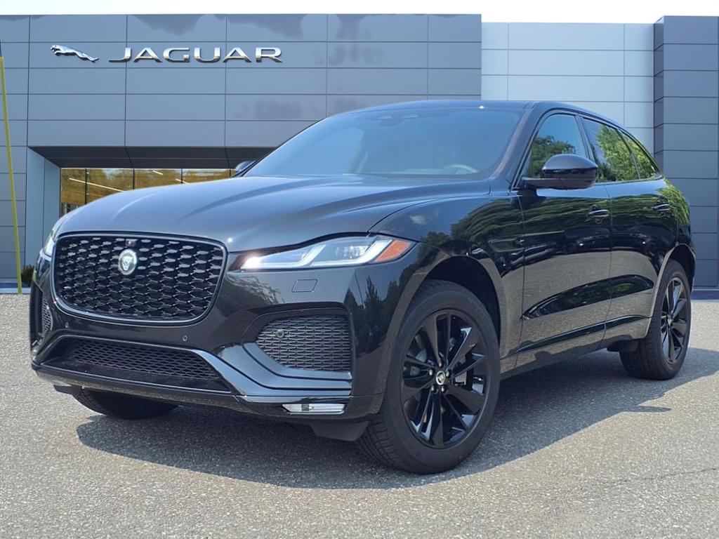 2026 Jaguar F-Pace R-Dynamic S's photo