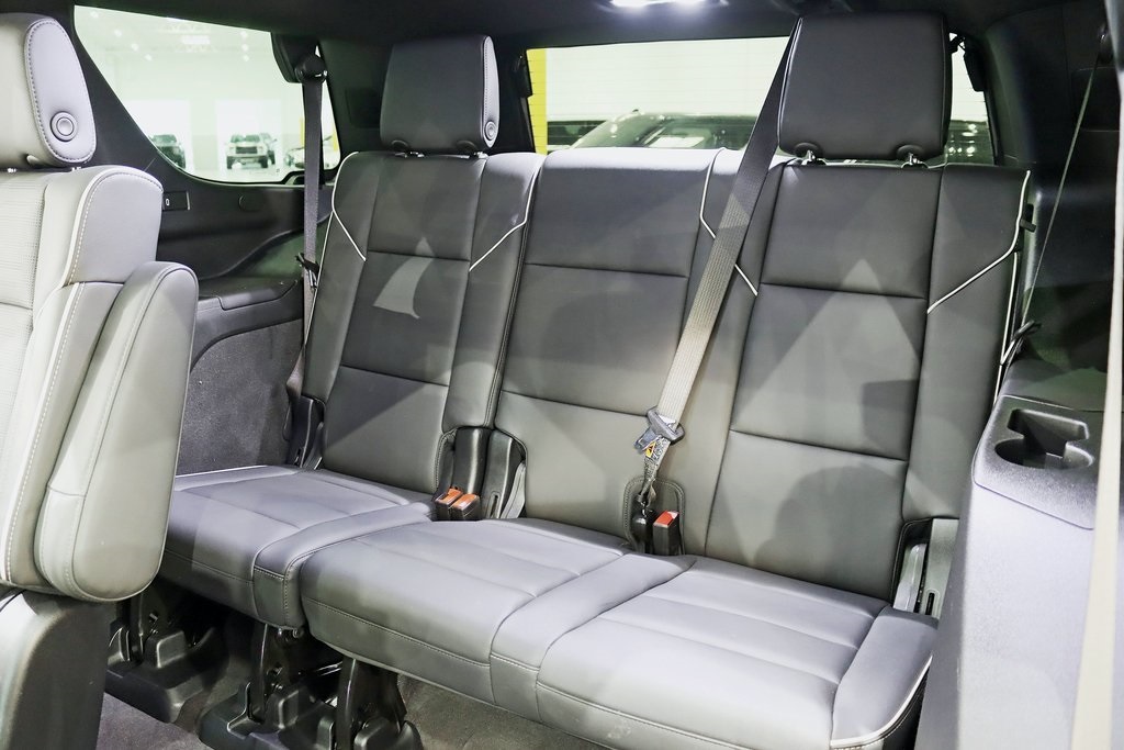 2025 Cadillac Escalade Premium Luxury photo 35