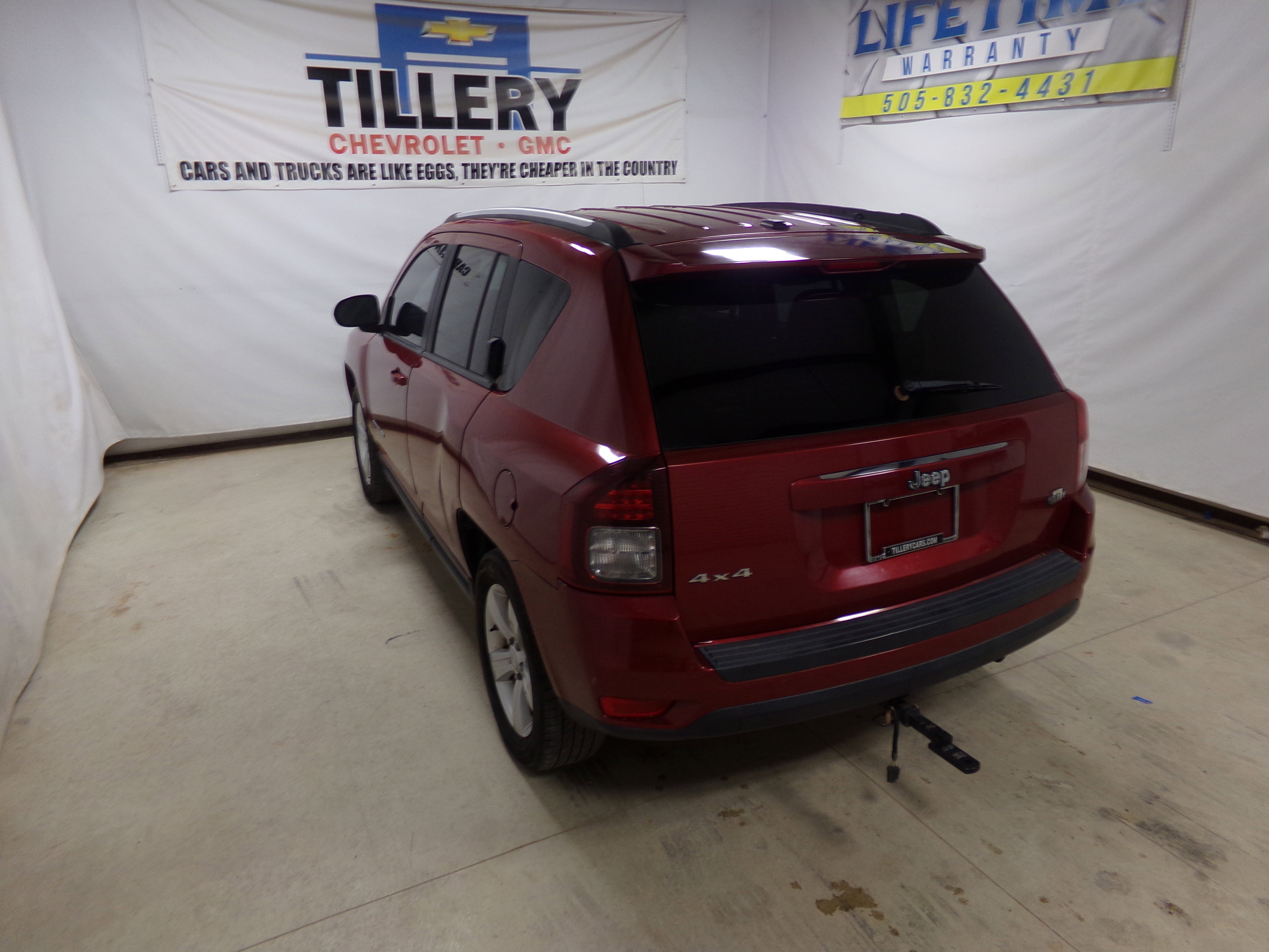 2017 Jeep Compass Sport photo 3