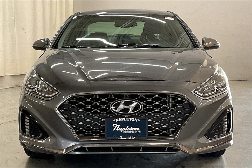 2019 Hyundai Sonata SEL photo 2