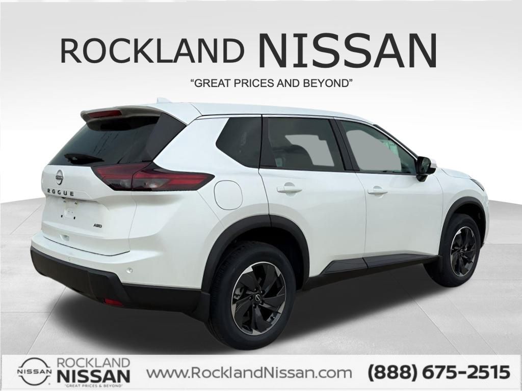 2026 Nissan Rogue SV photo 4