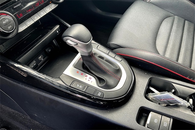 2023 Kia Forte GT photo 10