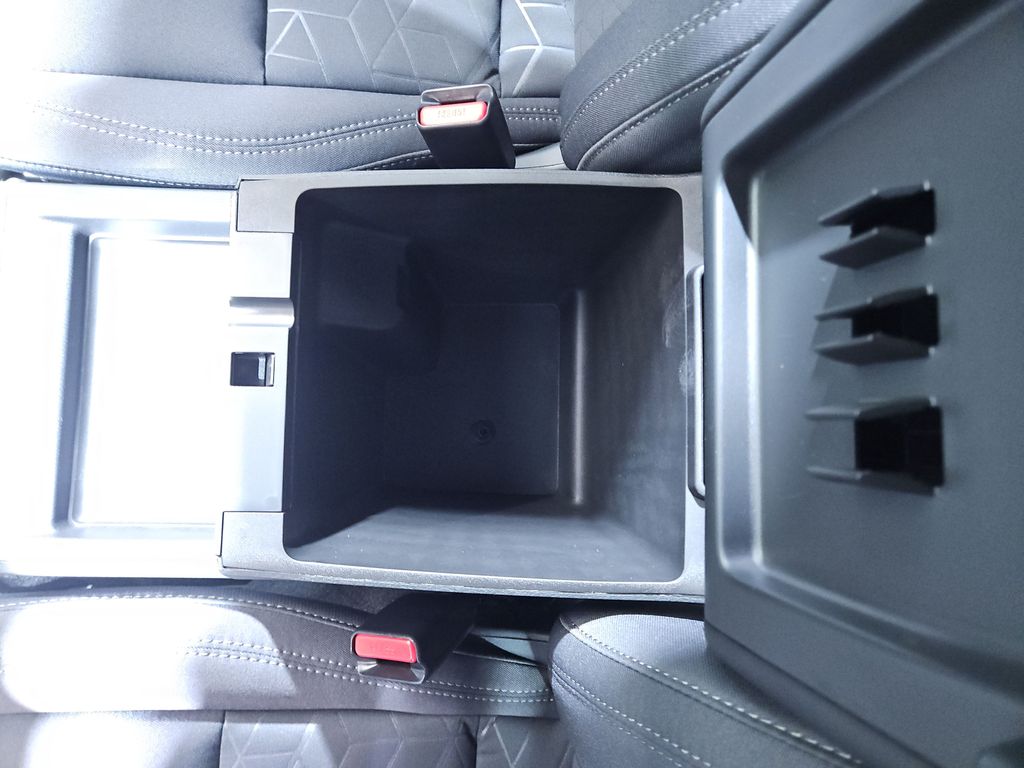 2026 Nissan Frontier SV photo 23