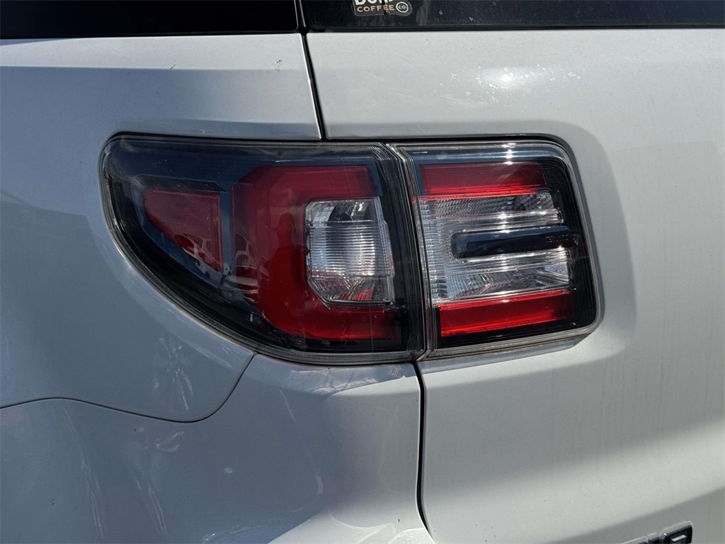 2016 Gmc Acadia SLT photo 6