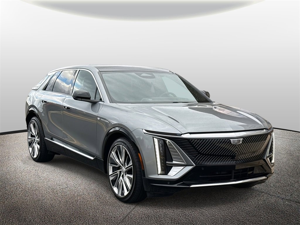 2024 Cadillac LYRIQ Luxury 3's photo