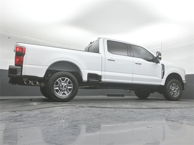 2025 FORD F-250 - Image 42