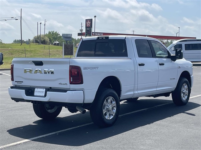 2025 Ram 2500 Big Horn photo 3