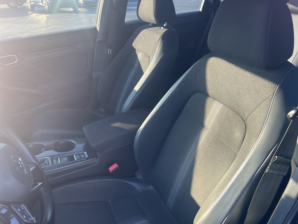 2022 Honda Civic Sport photo 4