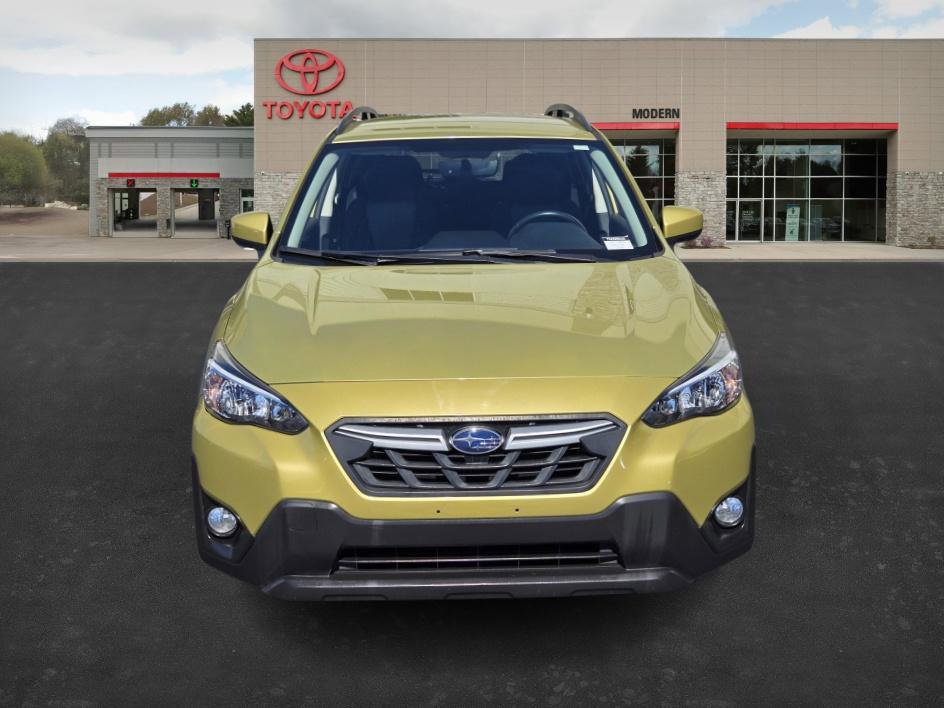 2021 Subaru Crosstrek Premium photo 2