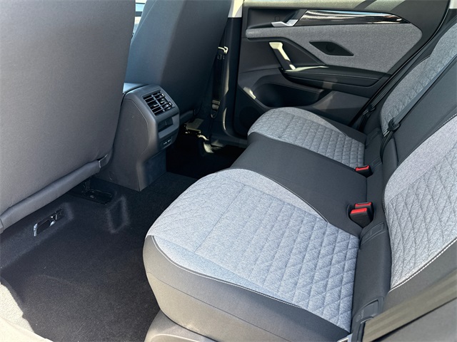 2025 Volkswagen Tiguan S photo 29