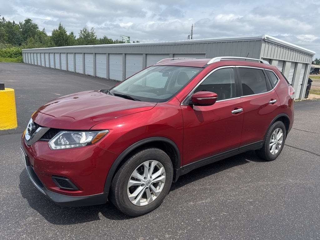 2015 Nissan Rogue SV photo 8