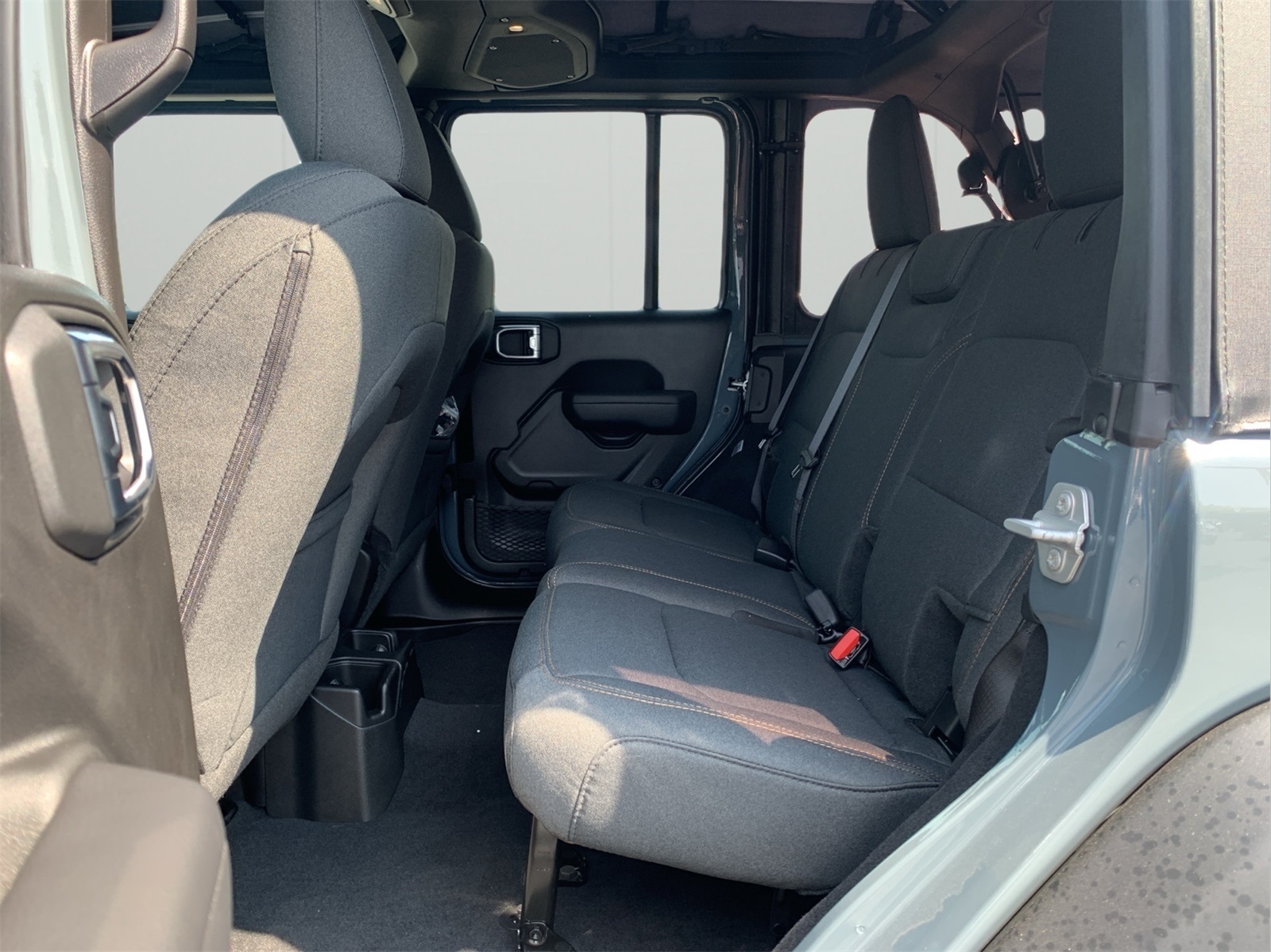 2025 Jeep Wrangler Sport S photo 29