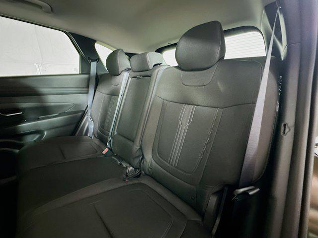 2025 Hyundai Tucson SEL photo 23