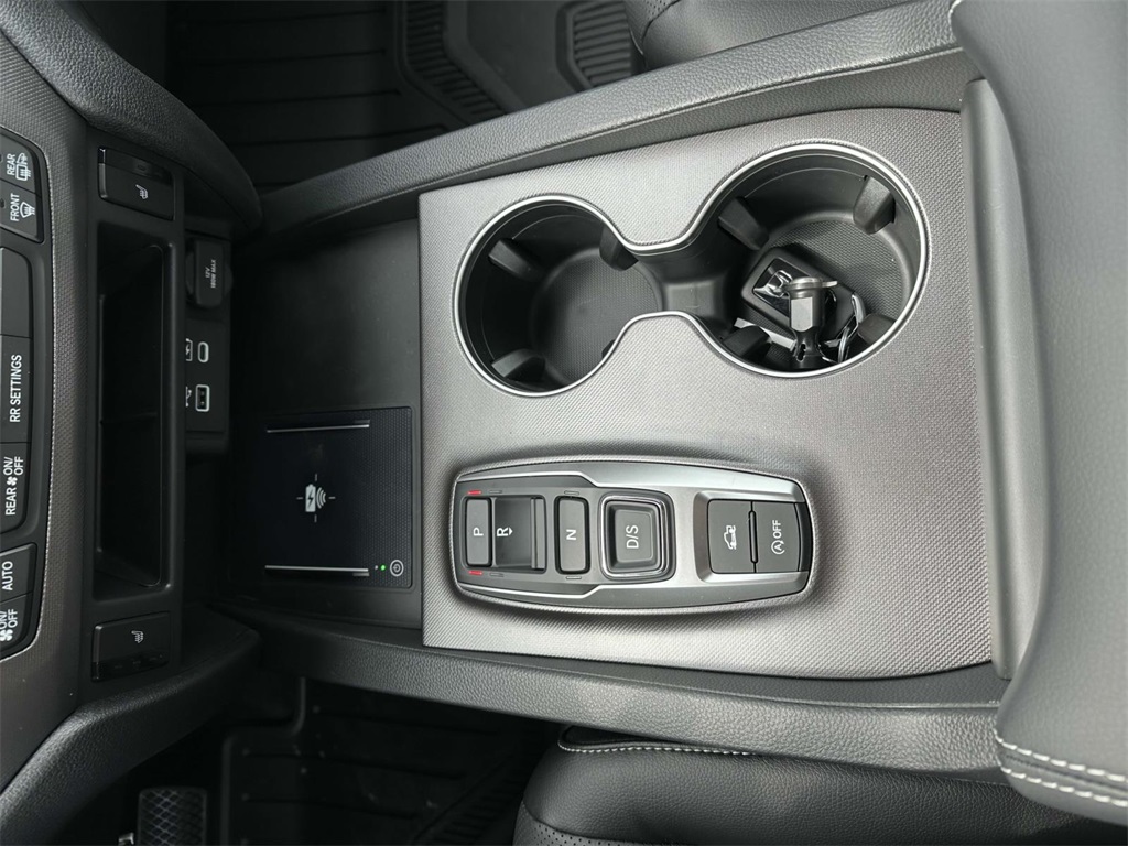 2025 Honda Ridgeline RTL photo 17