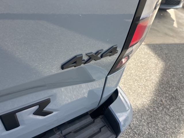 2026 Nissan Frontier Crew Cab SV photo 25