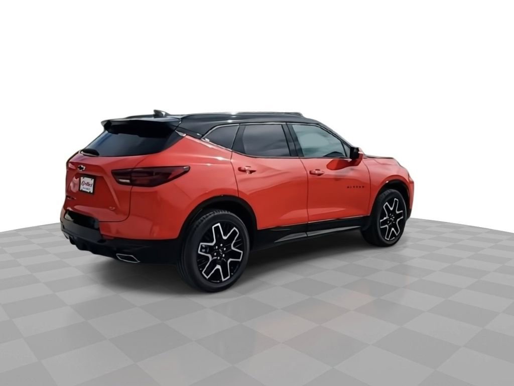 2025 Chevrolet Blazer RS photo 8