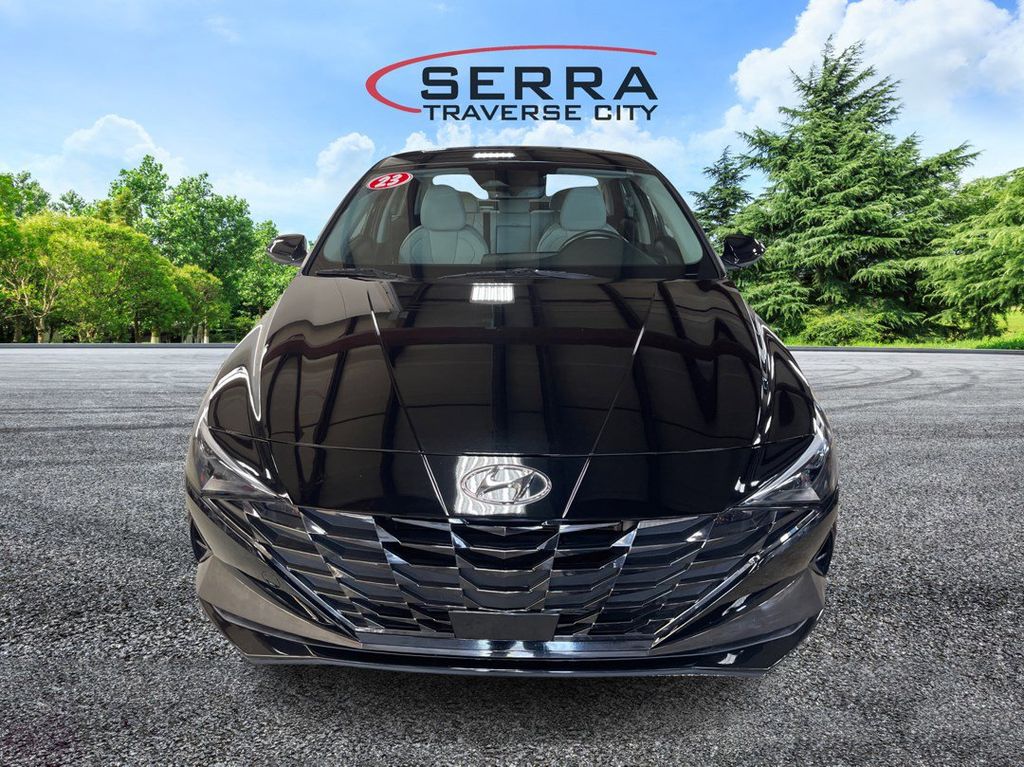 2023 Hyundai Elantra Hybrid Limited photo 2