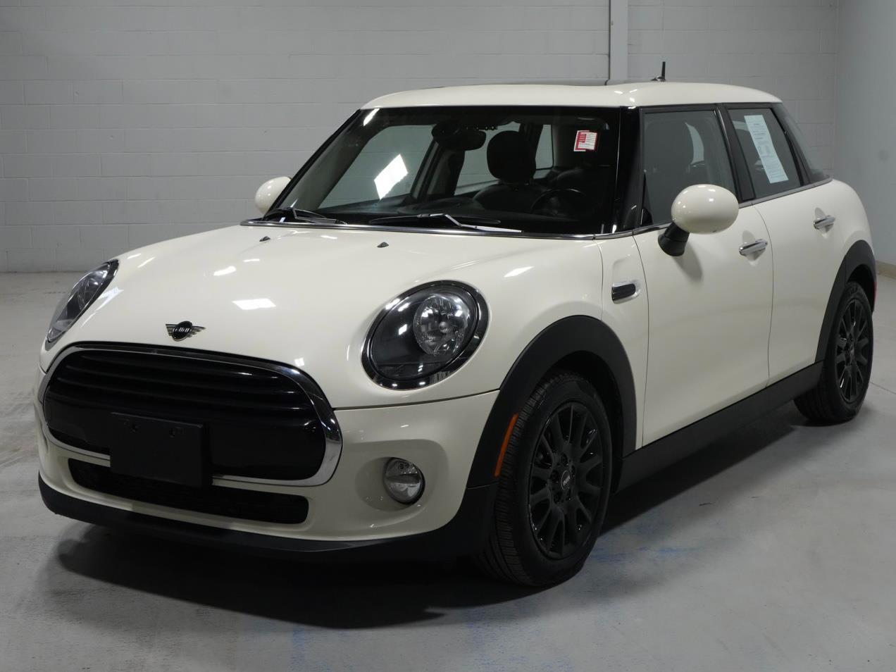 2019 MINI Hardtop 4 Door's photo