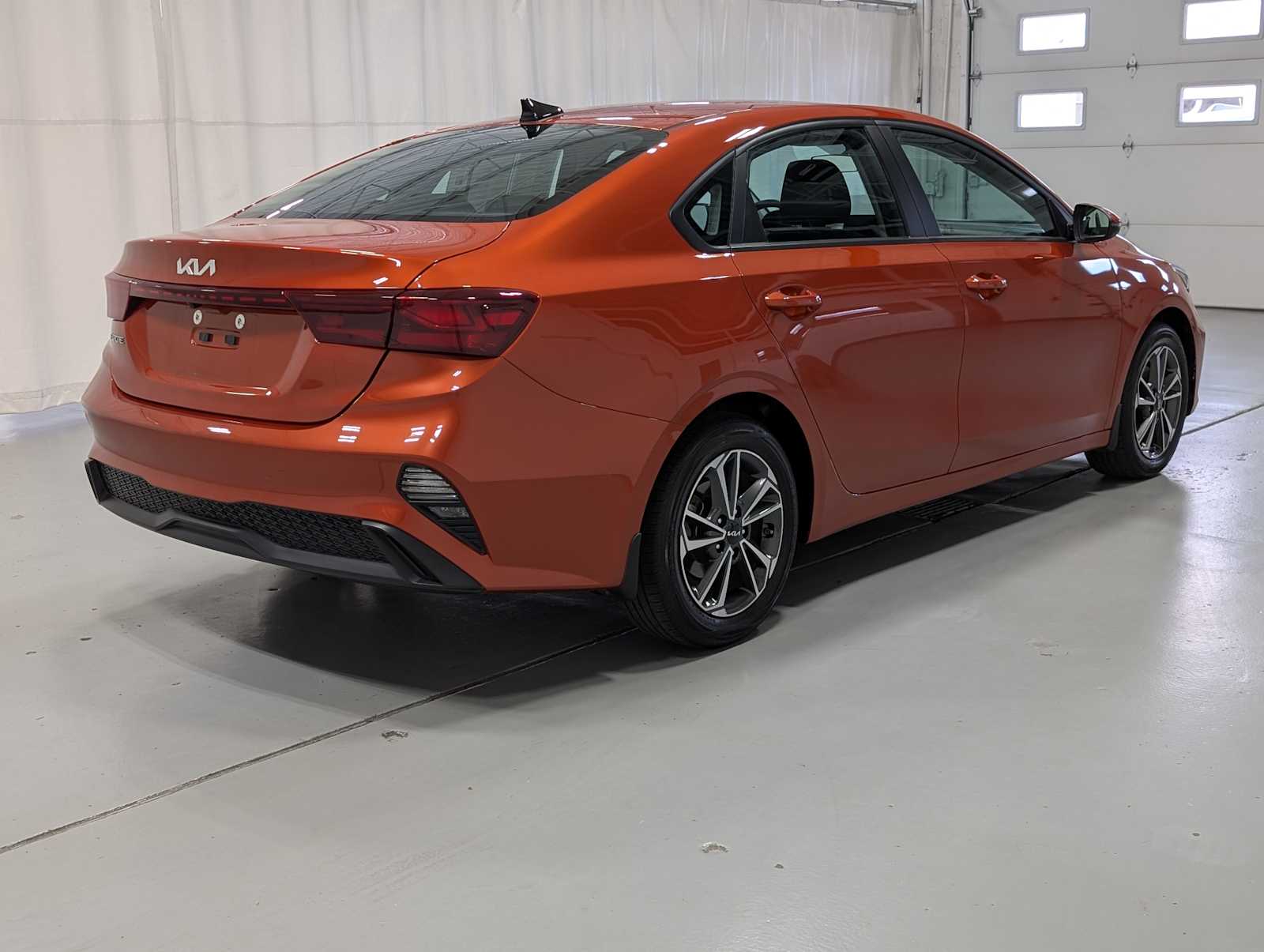 2023 Kia Forte LXS photo 7
