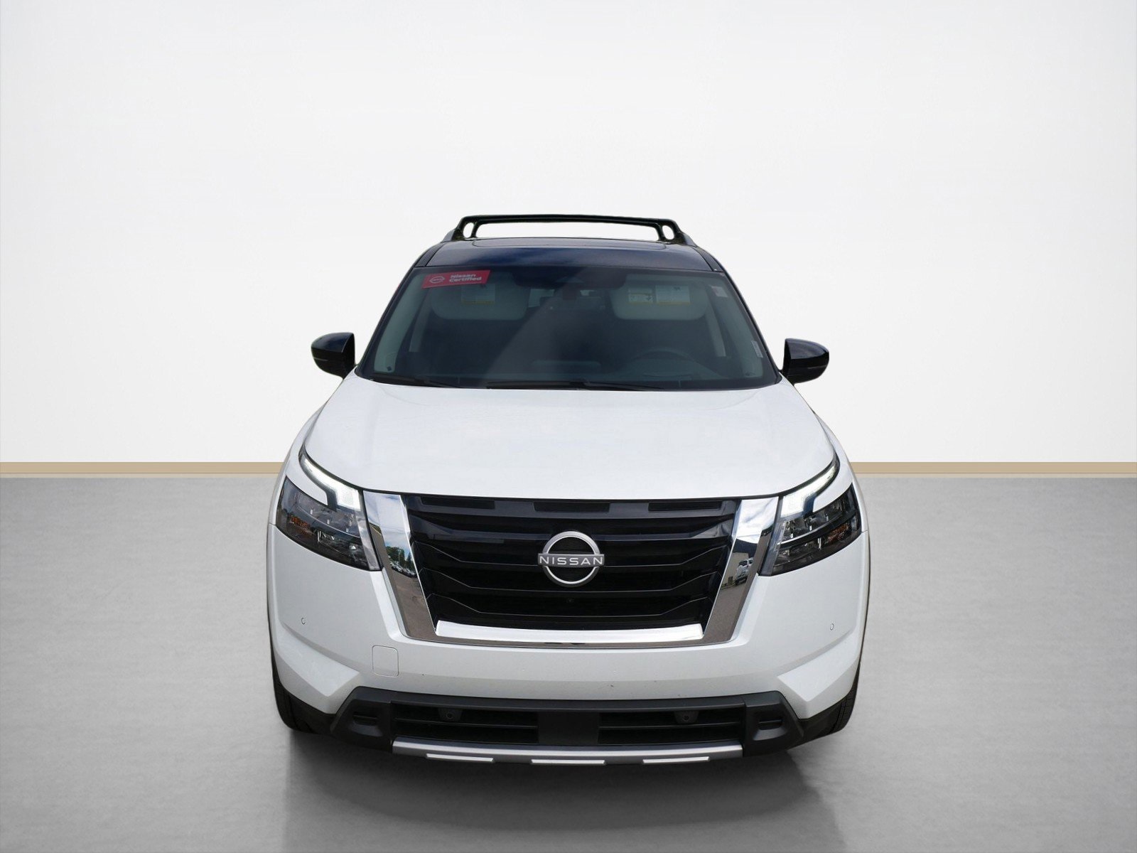 2025 Nissan Pathfinder Platinum photo 8
