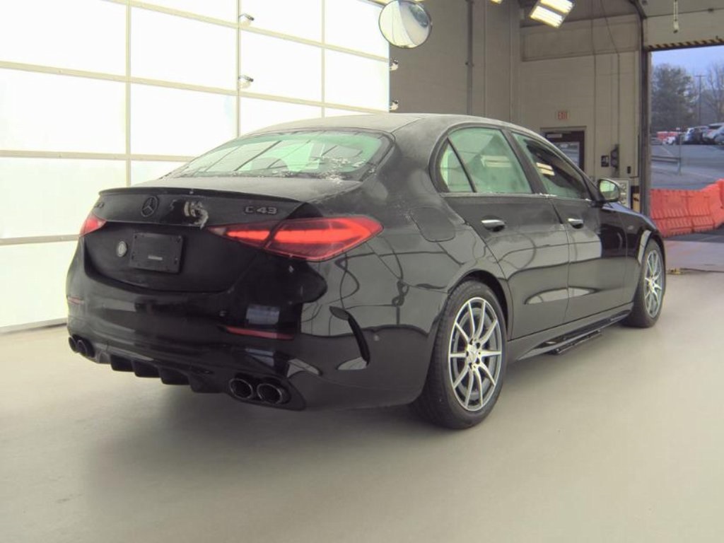 2024 Mercedes Benz C 43 photo 2