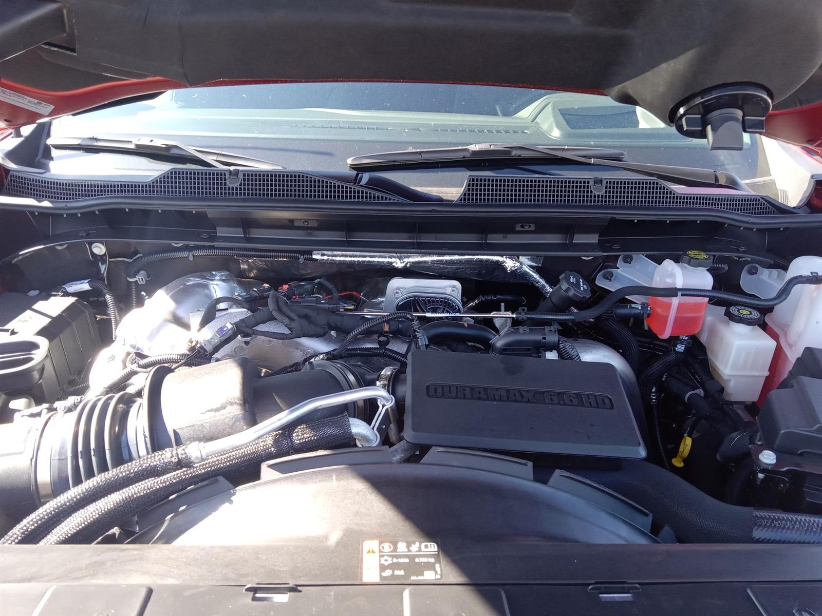 2025 Chevrolet Silverado 3500HD High Country photo 2