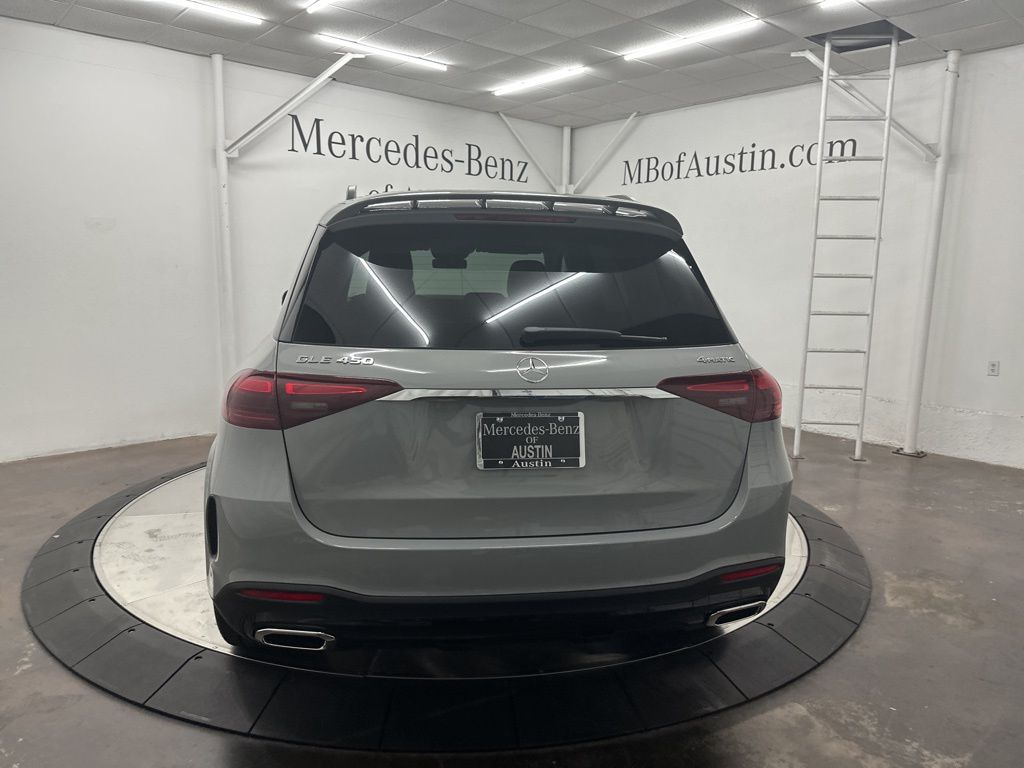 2026 Mercedes Benz GLE 450 4MATIC photo 4