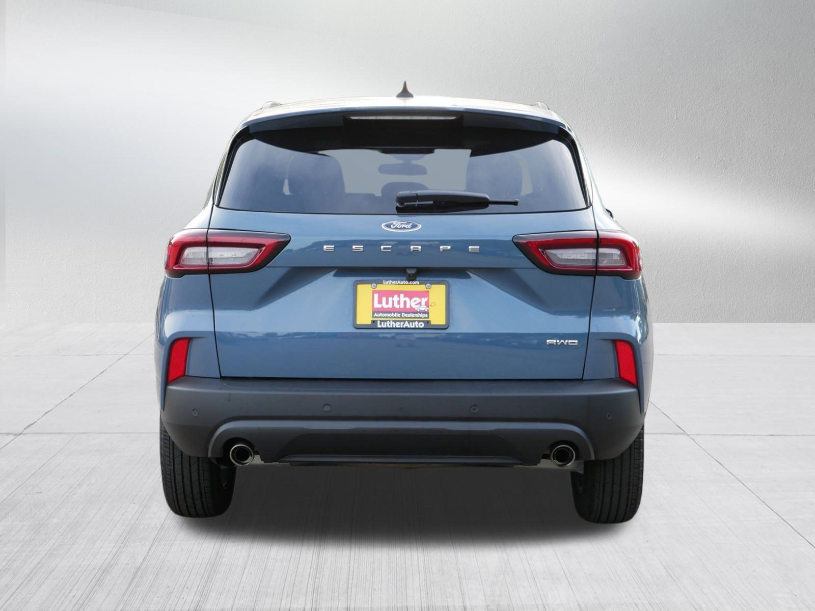 2025 Ford Escape ST-Line photo 5