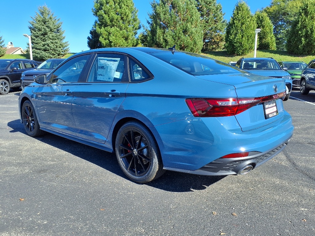 2026 Volkswagen Jetta GLI Autobahn photo 3