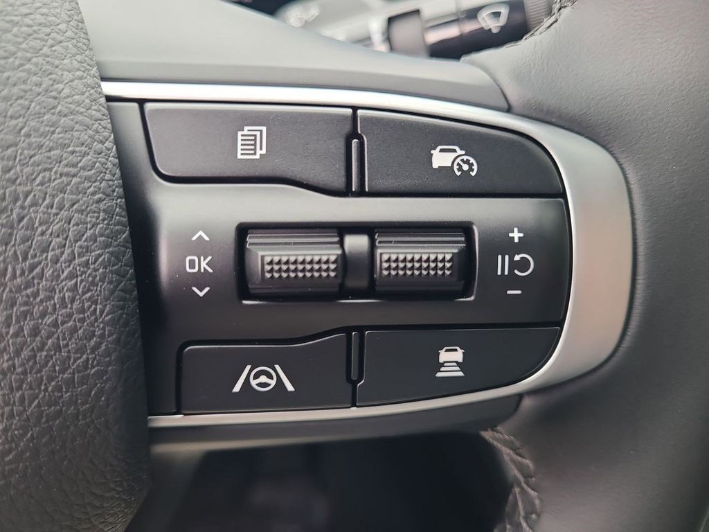 2026 Kia K5 GT-Line photo 26