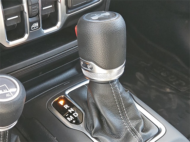 2025 Jeep Wrangler Sport S photo 19