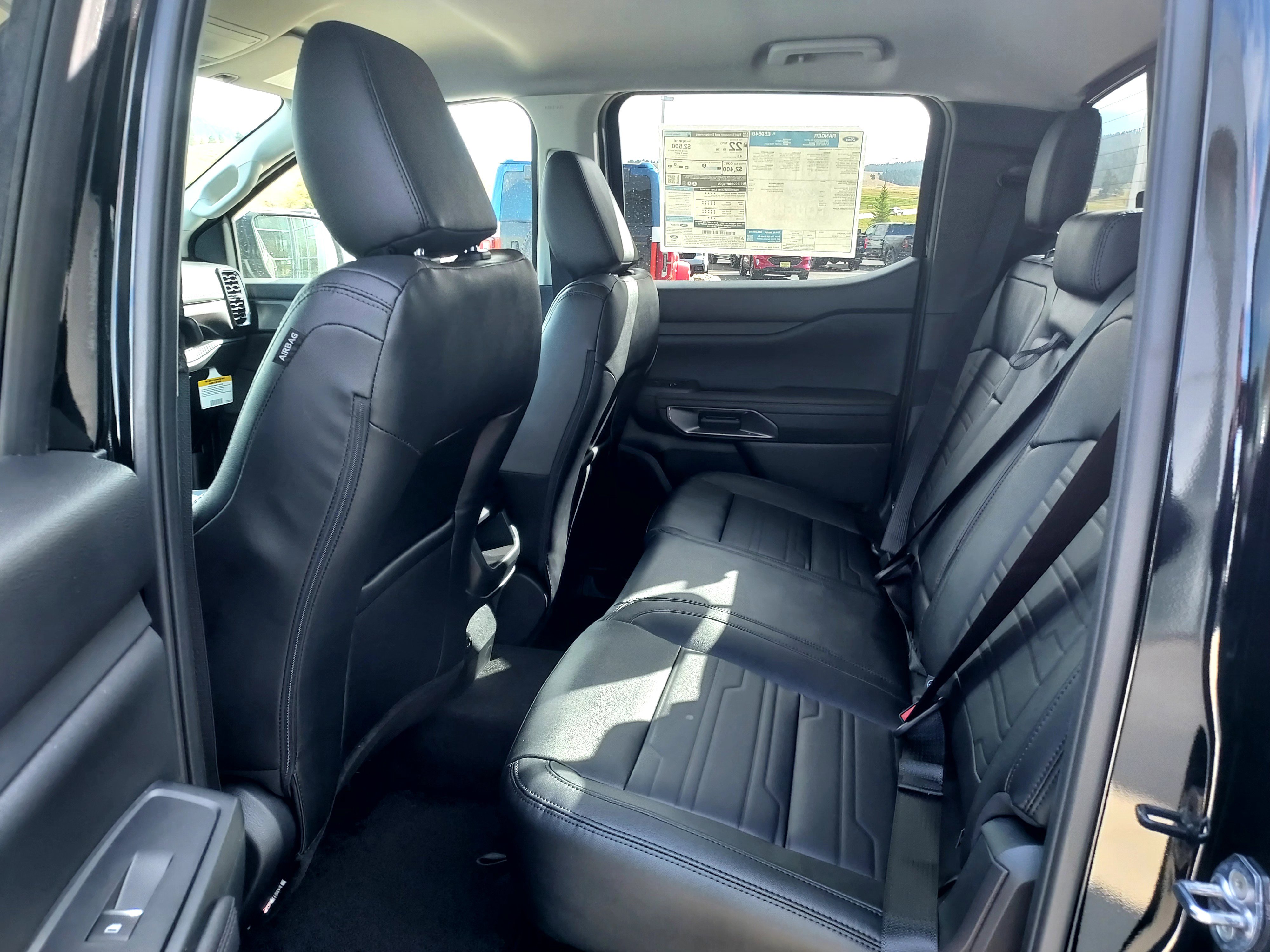 2025 Ford Ranger Lariat photo 2