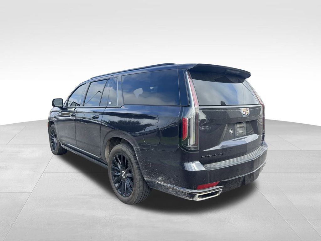 2022 Cadillac Escalade ESV Premium Luxury photo 9