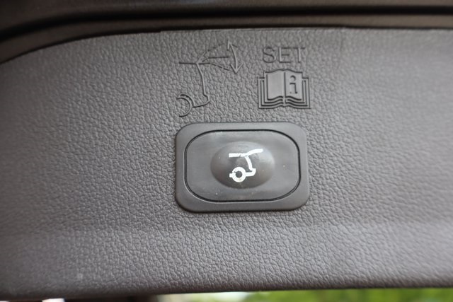 2016 Ford Escape Titanium photo 29