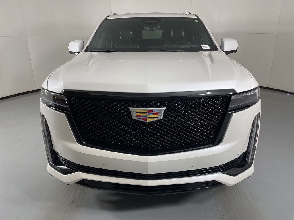 2022 Cadillac Escalade Sport photo 3