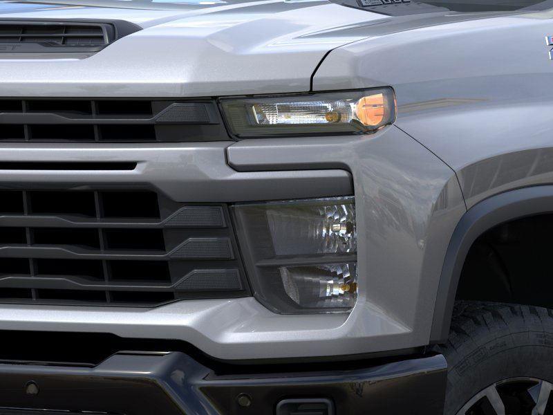 2026 Chevrolet Silverado 2500HD Custom photo 10