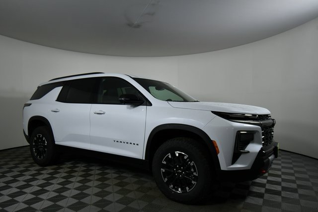 2026 Chevrolet Traverse Z71 photo 7