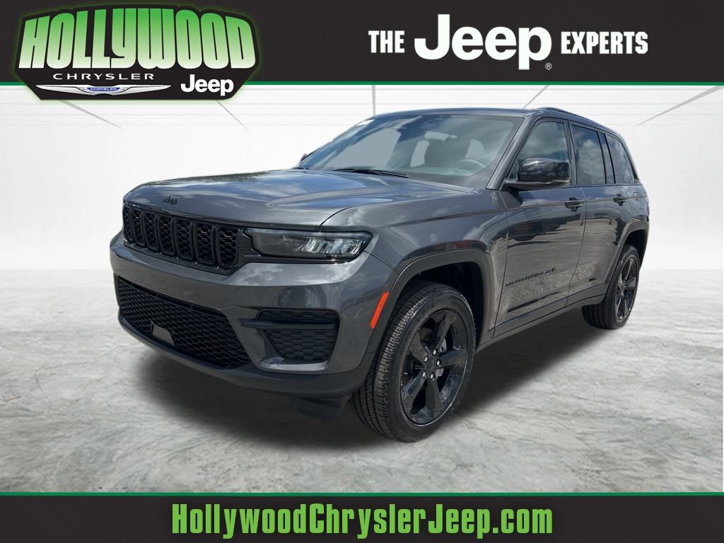 2025 Jeep Grand Cherokee Altitude's photo