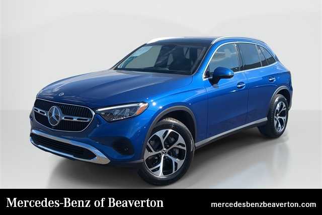 2026 Mercedes-Benz GLC Base's photo