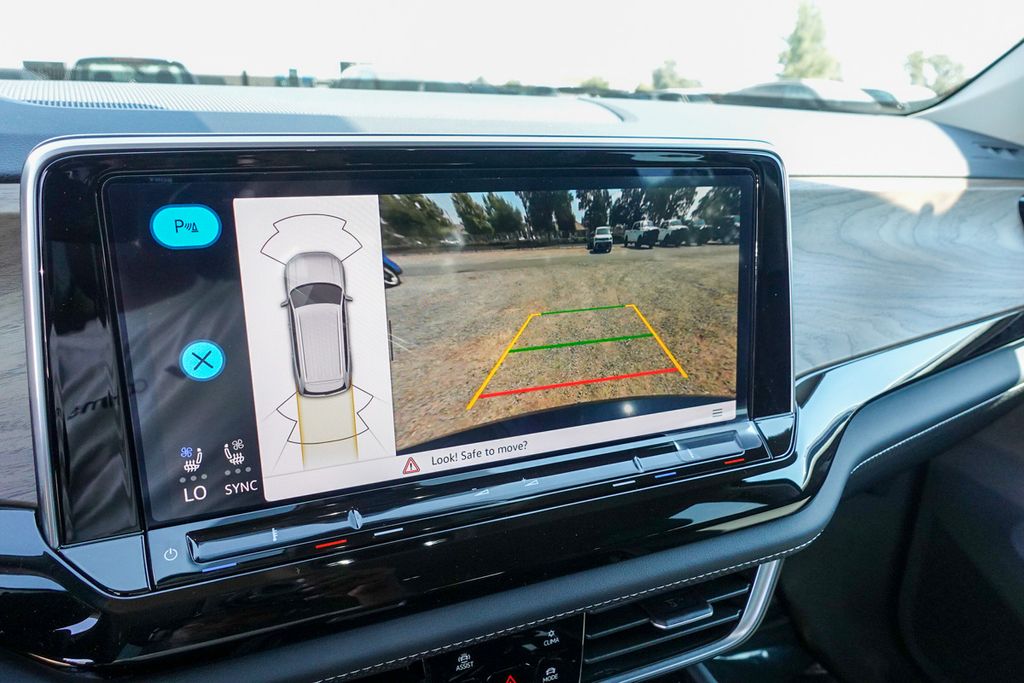 2026 Volkswagen Atlas SE Technology photo 20