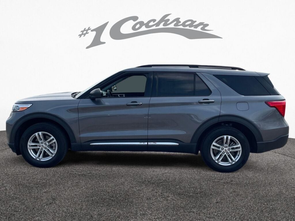 2022 Ford Explorer XLT photo 4