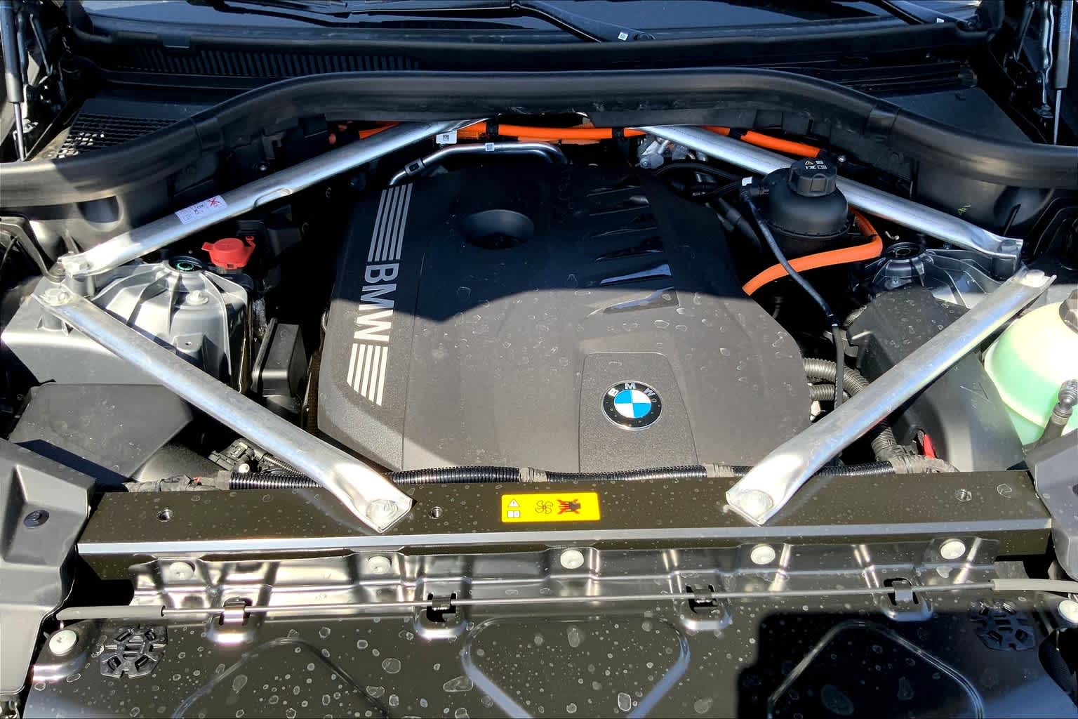 New 2025 Skyscraper Grey Metallic BMW xDrive50e image 16