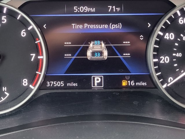 2024 Nissan Sentra SV photo 22