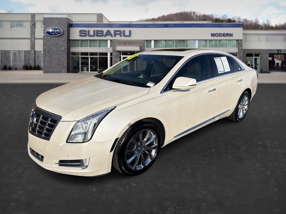 2013 Cadillac XTS Luxury Collection's photo