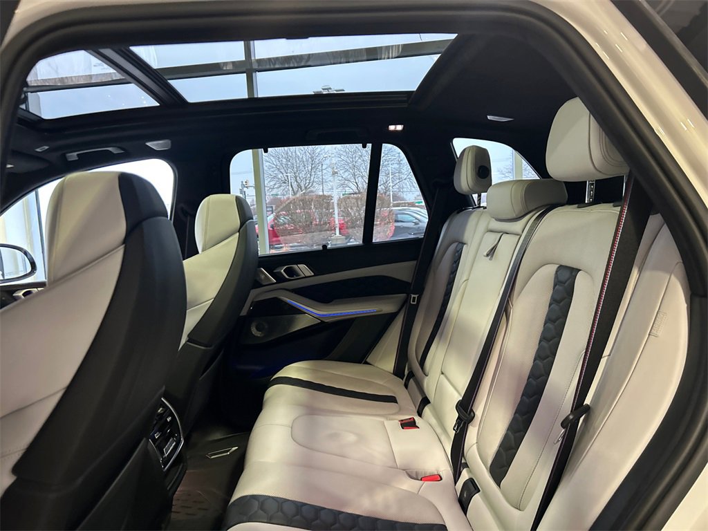 2021 BMW X5 - Image 30
