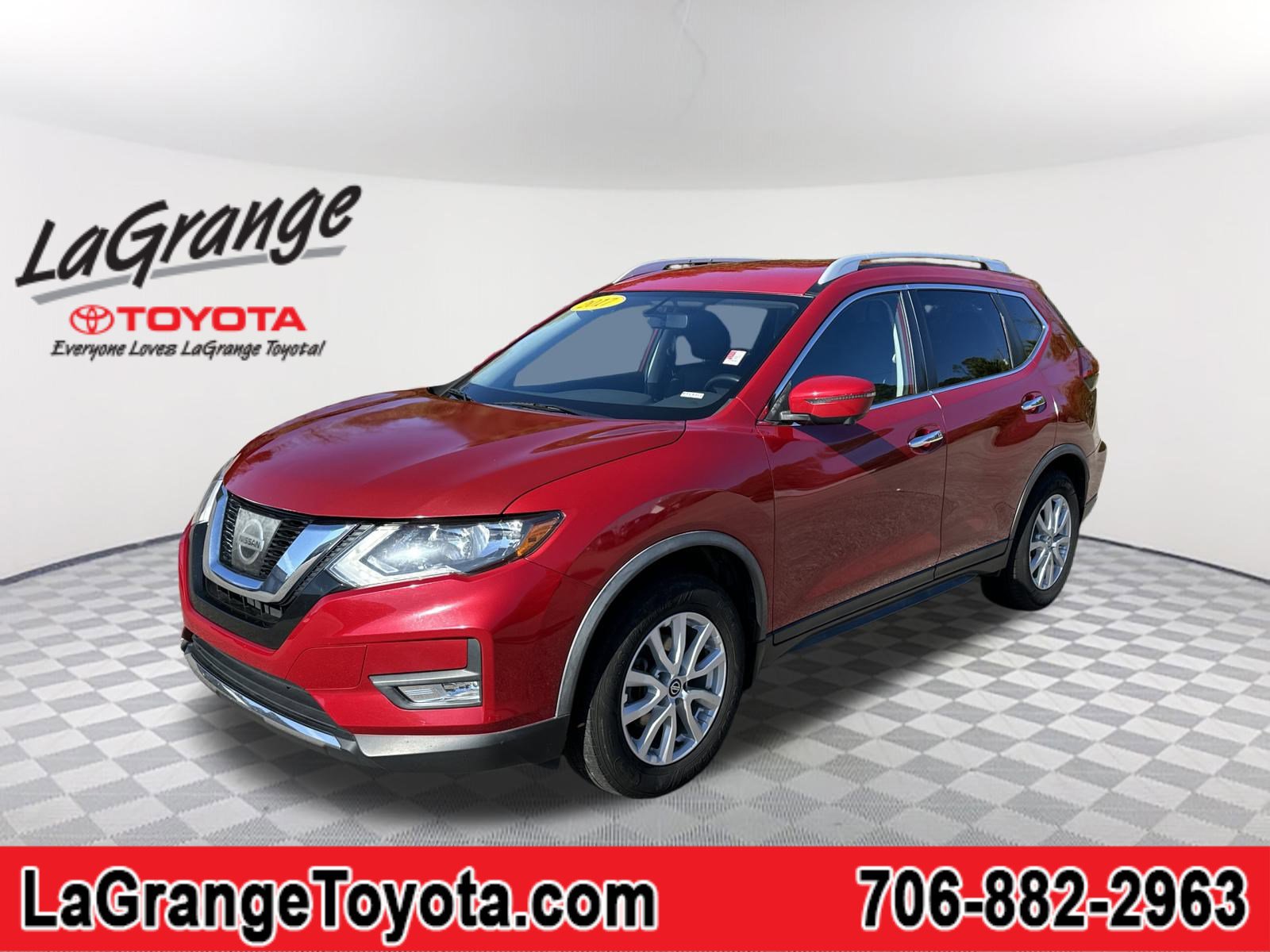 2017 Nissan Rogue SV