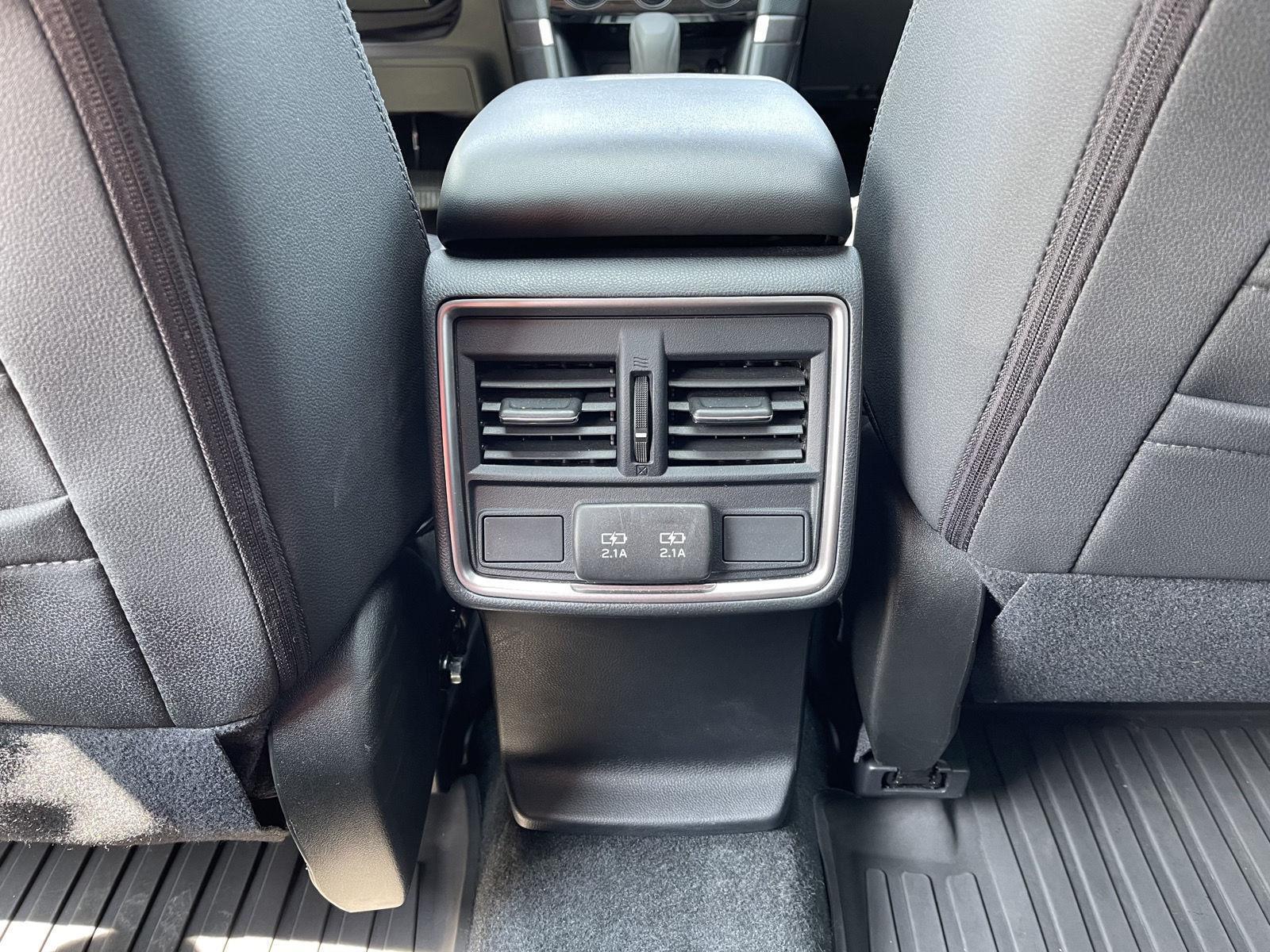 2021 Subaru Forester Premium photo 14