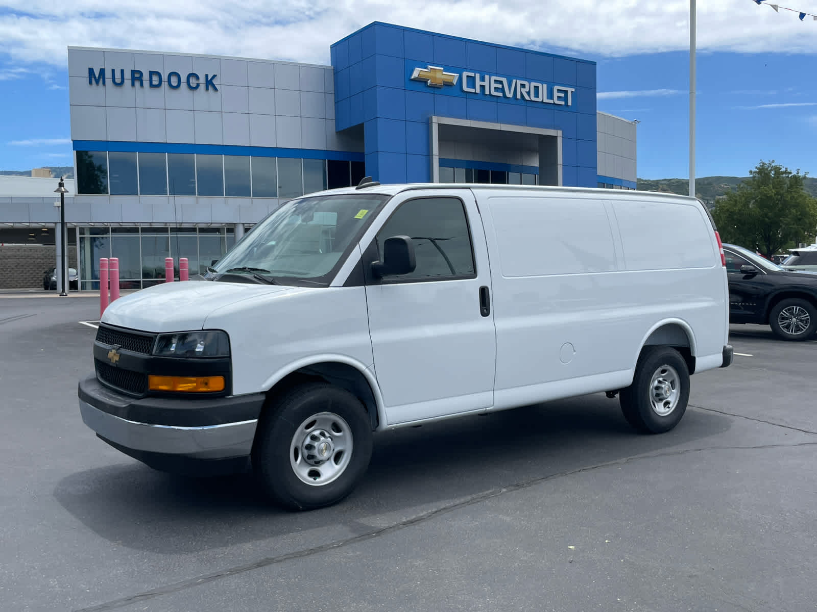 2025 Chevrolet Express Cargo Work Van's photo