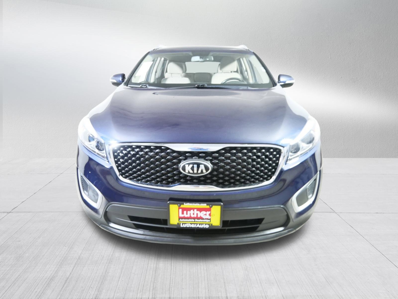 Used 2018 Kia Sorento LX with VIN 5XYPGDA35JG420035 for sale in Cambridge, Minnesota